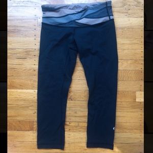Lululemon cropped leggings